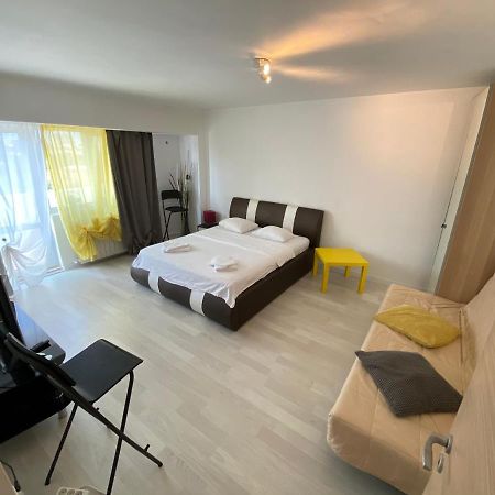 New Green Apartment Studio 1 ブカレスト エクステリア 写真