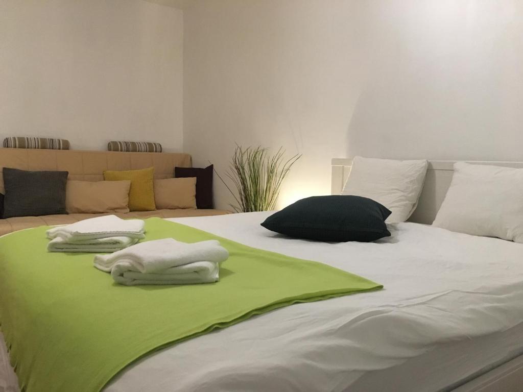 New Green Apartment Studio 1 ブカレスト エクステリア 写真
